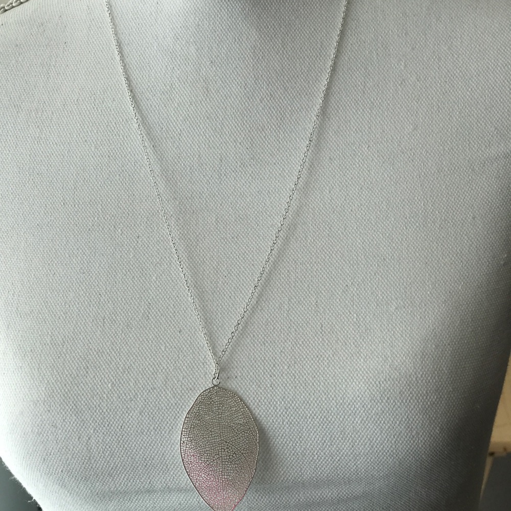Silver leaf necklace